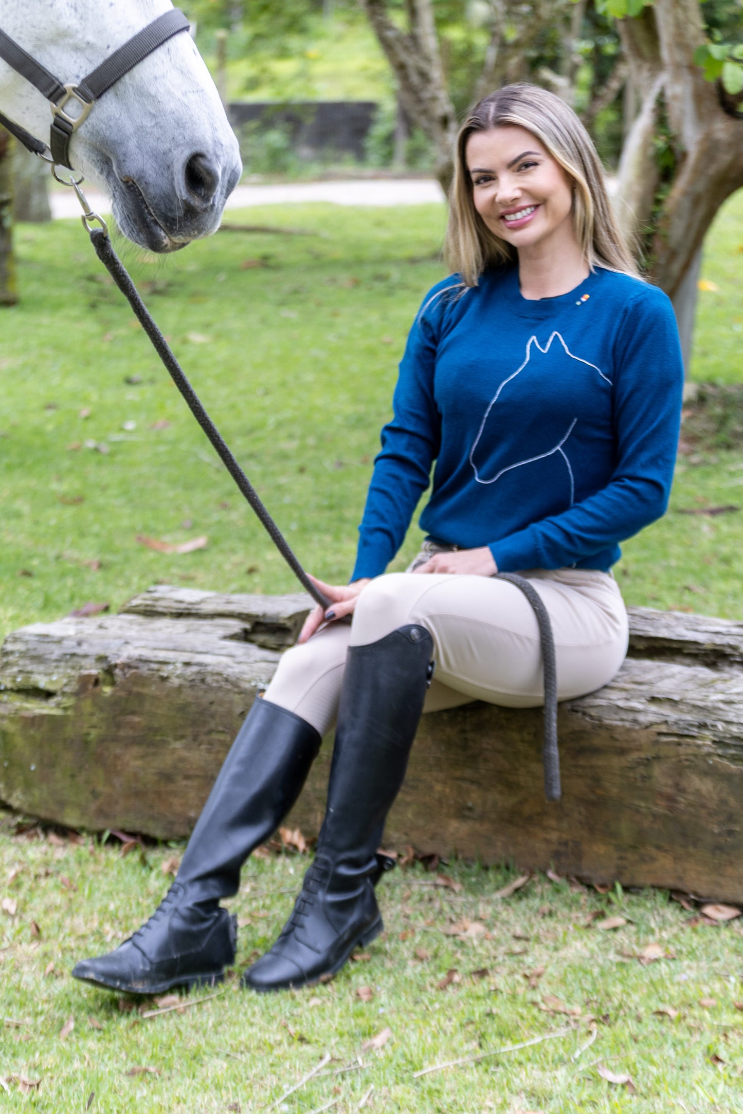 Pullover careca - Cavalo Contorno *bordado a mão* - Marinho