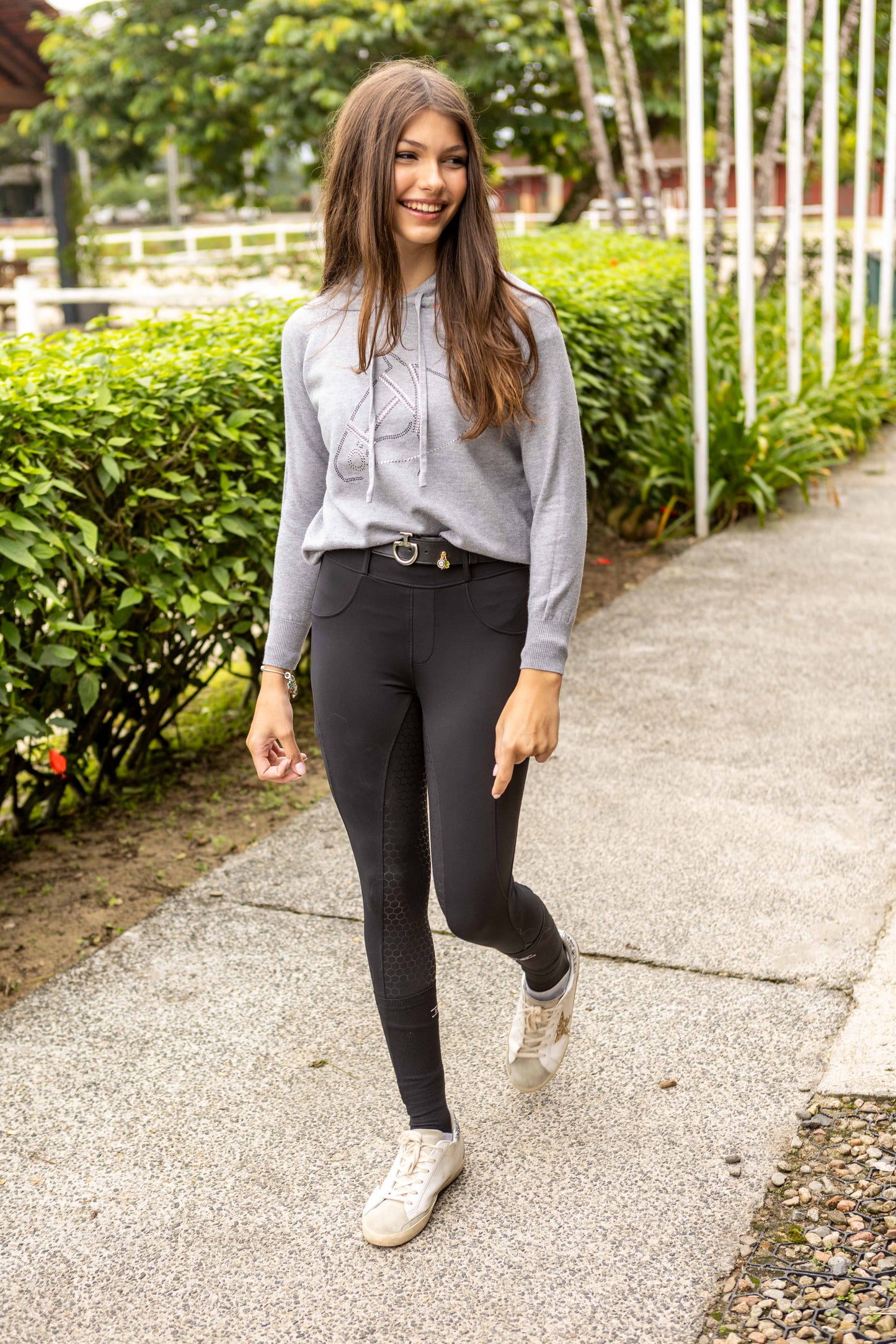 Pullover com Capuz - Cavalo Rédea