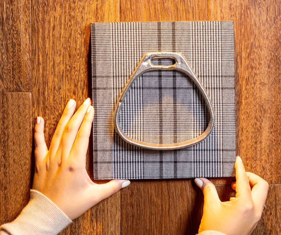 Quadro Estribo Xadrez