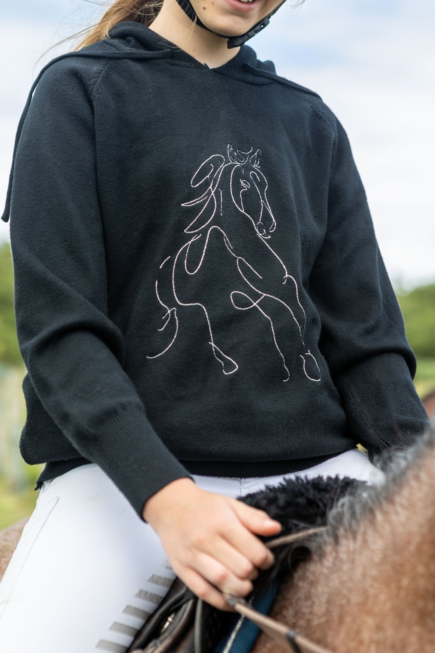 Pullover com Capuz cavalo correndo