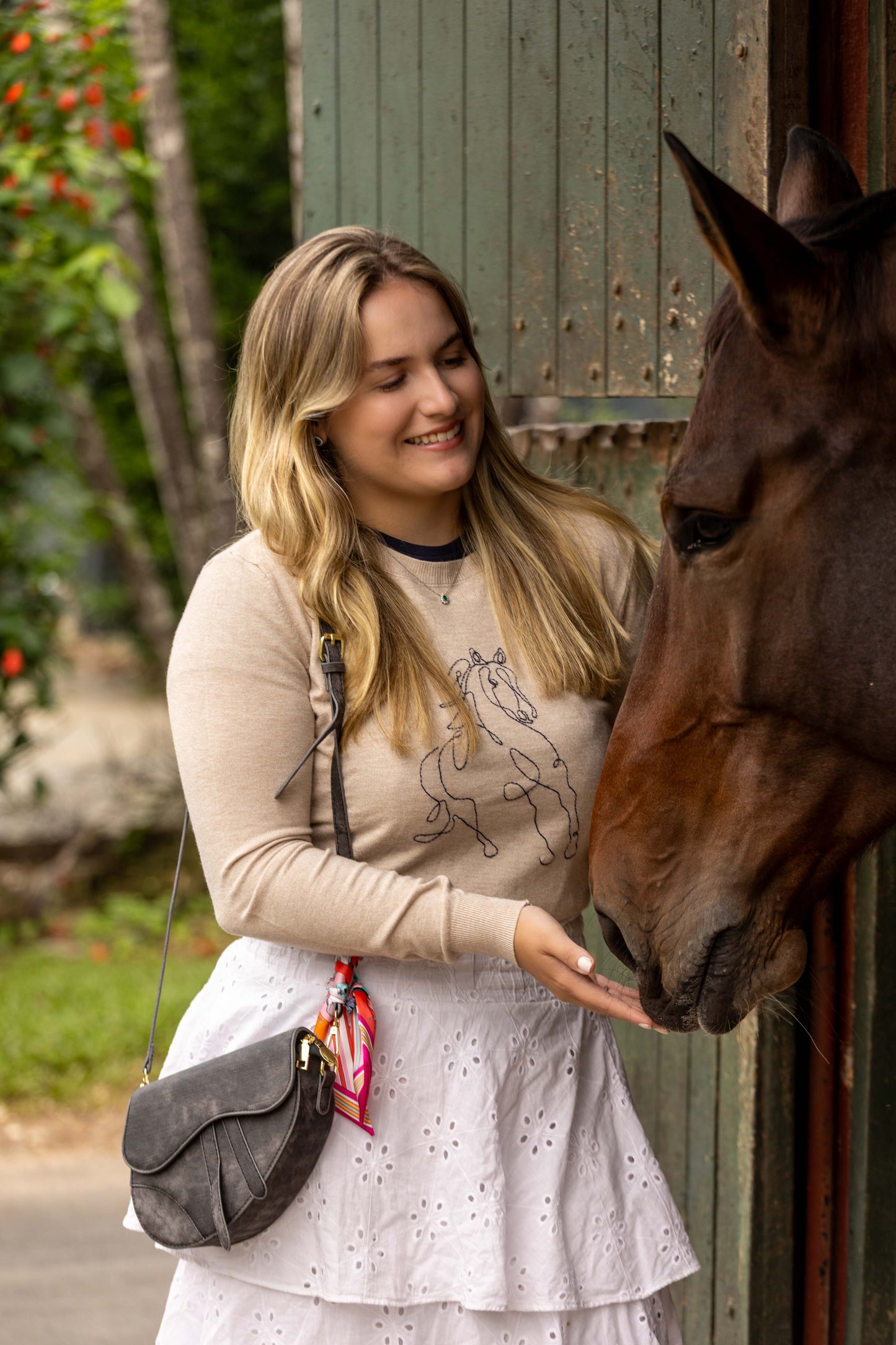 Pullover careca cavalo correndo