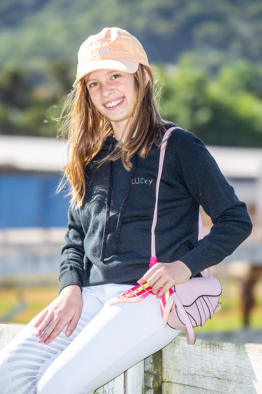 Pullover com capuz lucky ferradura